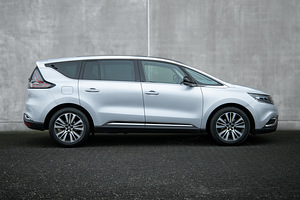 RENAULT ESPACE INITIALE Аренда автомобиля (5 фото из 9)
