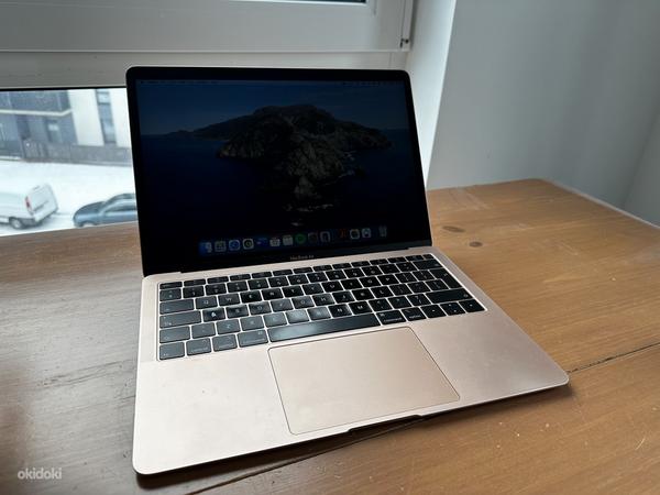 MacBook Air 13 (2018) (foto #1)