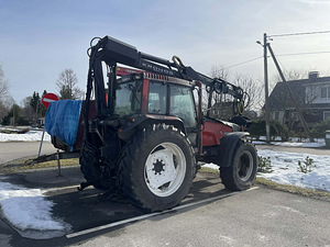 Traktor VALTRA 8050-4 (4 foto / 6)
