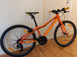 SCOTT SCALE 24 (24'' wheels, rigid, v-brakes, 7-speed) (1 foto / 1)