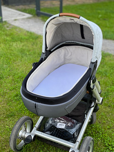 Продается коляска Mutsy i2, 2 в 1 с различными аксессуарами (3 фото из 7)
