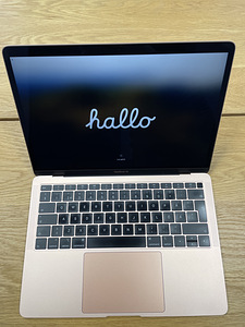MacBook Air 13 Gold / 2019 / Retina / 128 Gb SSD / 8 Gb RAM (3 foto / 8)