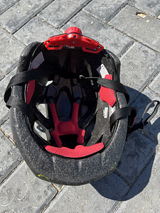 Laste kiiver MET 52-57 cm (4 foto / 5)