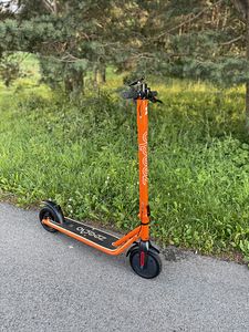 Самокат ZEECLO COMET II 7,5 AH ELECTRIC SCOOTER (7 фото из 7)