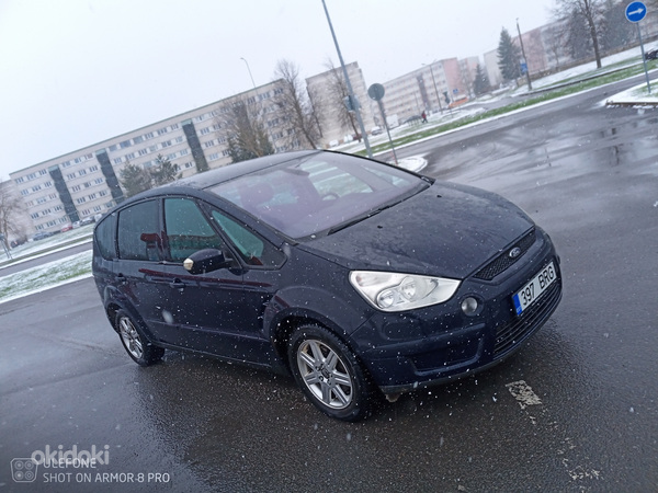 Ford S-max (фото #3)