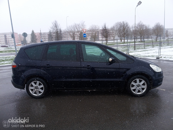 Ford S-max (фото #4)