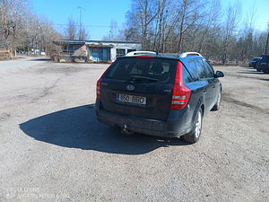Kia ceed (3 foto / 5)