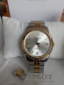Часы TISSOT (2 фото из 4)