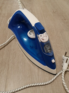 Утюг Tefal (3 фото из 5)