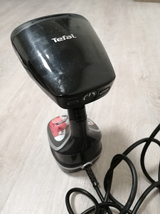 Отпариватель Tefal Access’ Steam Care 1600 Вт (2 фото из 4)