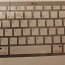 Продам беспроводную клавиатуру (фото #1)