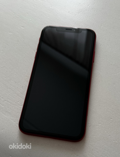 iPhone XR 64GB Красный цвет (фото #1)