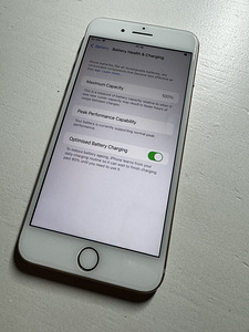 iPhone 8 Plus 64GB Gold (4 foto / 5)