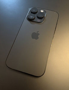 iPhone 14 Pro 128GB Space Black (1 foto / 4)