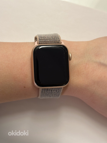 Apple Watch Series 4 (фото #1)