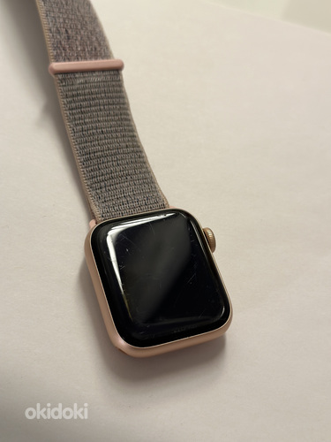 Apple Watch Series 4 (фото #2)