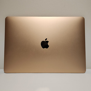 MacBook Air 2020 13" Intel (2 foto / 6)