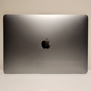 MacBook Pro 2019 13" Touchbar (2 фото из 6)