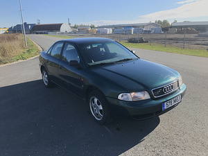 Audi A4 1.8 92kw ÜV 09.23 (2 foto / 5)