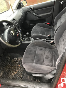 Volkswagen Bora 1.6 74kw (5 foto / 5)