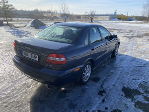 Volvo S40 1.8 90kw ÜV 01.24 (4 foto / 5)