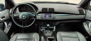 BMW X5 (3 фото из 10)