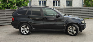 BMW X5 (7 фото из 10)