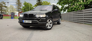 BMW X5 (9 фото из 10)