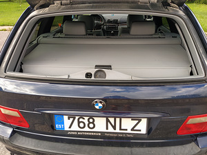 BMW 330d Xdrive, manual (7 foto / 9)