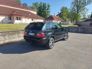 BMW X5 Sport pack 3.0 155kW+ (2 foto / 6)