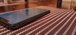 iPhone x 64gb (3 foto / 4)
