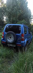 Suzuki Jimny (5 фото из 8)