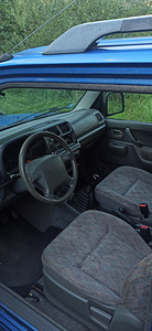 Suzuki Jimny (7 фото из 8)