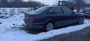 BMW E39 520i (3 фото из 4)