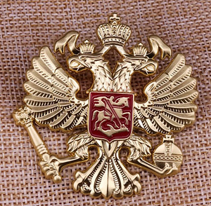 Значки, медали (8 фото из 9)