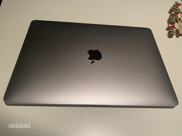 Apple MacBook Air 13" (2020), M1 8C/7C, 8 ГБ, 512 ГБ, RUS (фото #2)