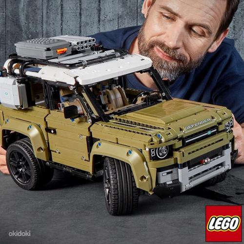 LEGO Technic Land Rover Defender 42110, НОВЫЙ (фото #2)