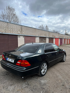 Lexus LS430 4.3 207kW (4 foto / 10)