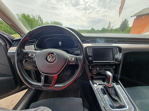 Volkswagen Passat 2.0 140kw 4x4 2015a. (10 foto / 15)