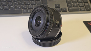 Canon RF16mm 2.8 STM (1 foto / 3)