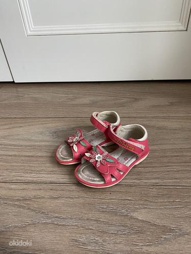 Nahast sandaalid tüdrukutele, suurus 21 (foto #1)