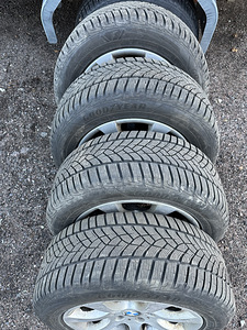 225/55/16 GOODYEAR M+S BMW VELGEDEL (1 foto / 3)