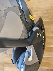 Cybex Cloud Z i-size turvahäll + Isofix Base alus 360 + Cybe (3 foto / 7)
