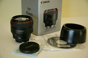 Canon EF 85mm F1.2 L II USM