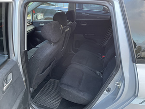 Honda FR-V (10 foto / 10)
