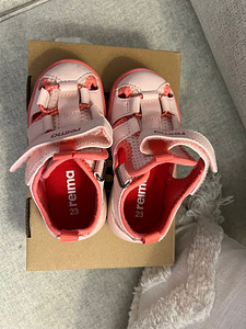 Детские Босоножки Reima (2 фото из 3)
