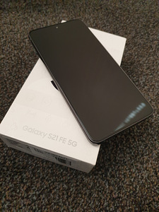 Samsung Galaxy S21 FE 256Gb Black (2 foto / 2)