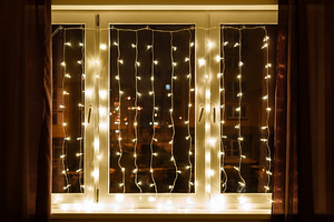 2x2/2x2.5/3x2/3x2,5/3x3//6x2.5/6x3m Led nöörkardin, uus (2 foto / 9)