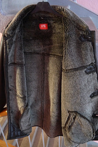 Meeste karusnahast jope L / XL (9 foto / 10)