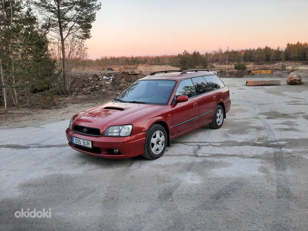 Subaru Legacy (фото #2)